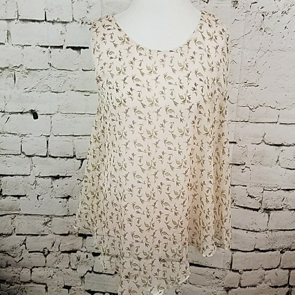 Bobeau pink tank w/ layered floral overlay sz Lg